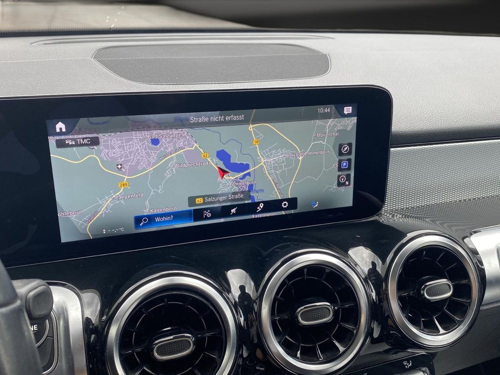 Mercedes-Benz GLB 180 2023