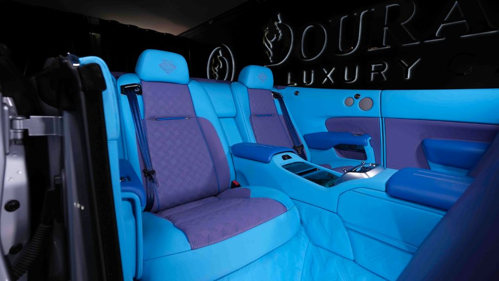 Rolls-Royce Dawn 2020