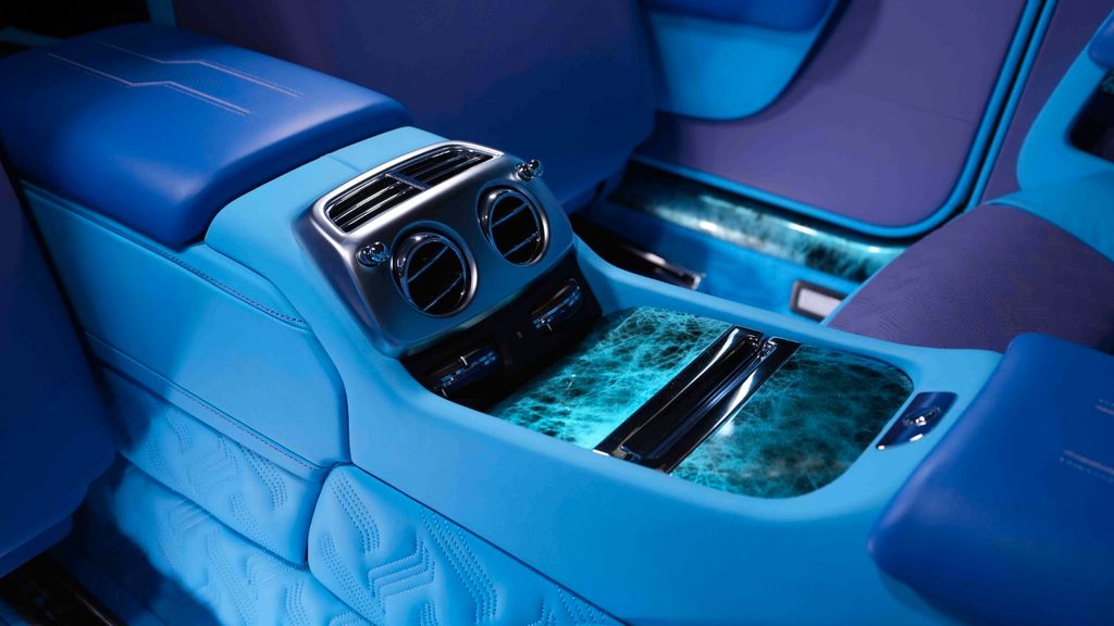 Rolls-Royce Dawn 2020