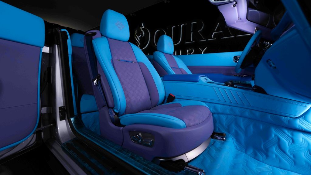 Rolls-Royce Dawn 2020