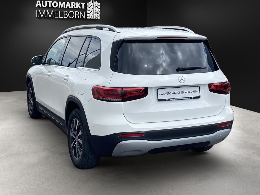 Mercedes-Benz GLB 180 2023