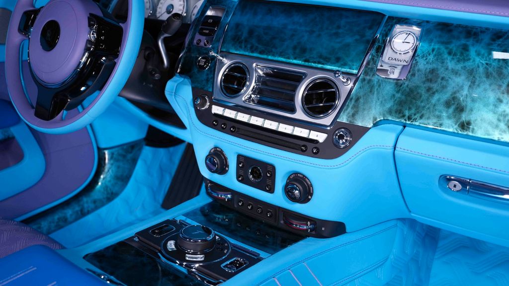 Rolls-Royce Dawn 2020