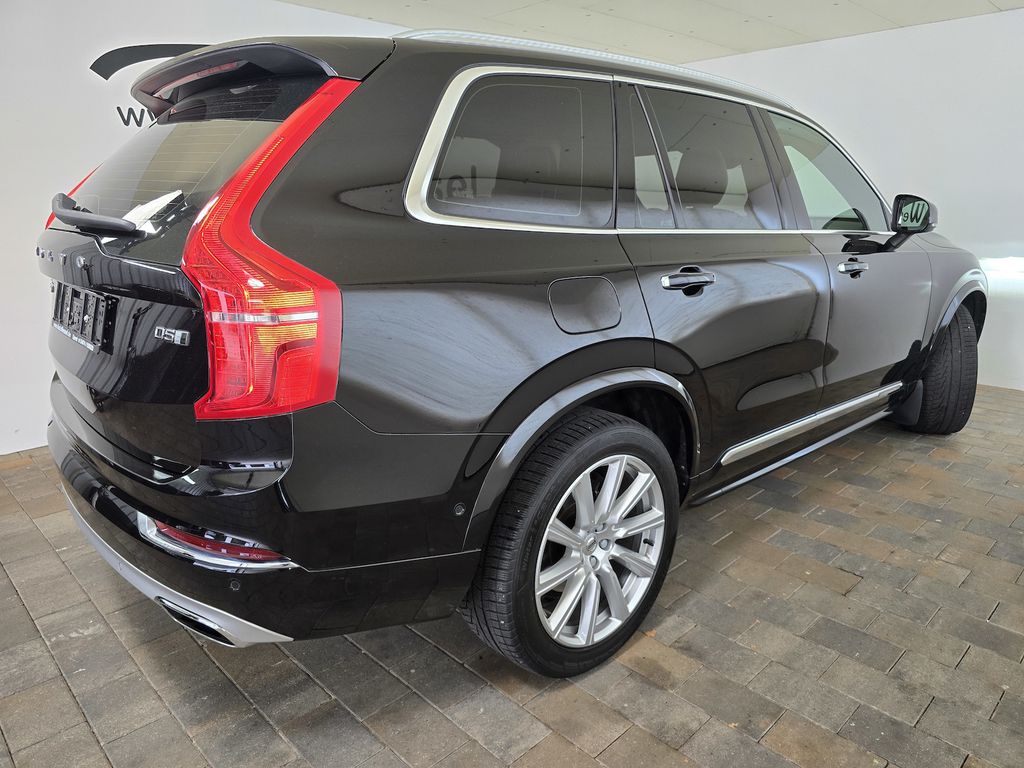 Volvo XC90 2019