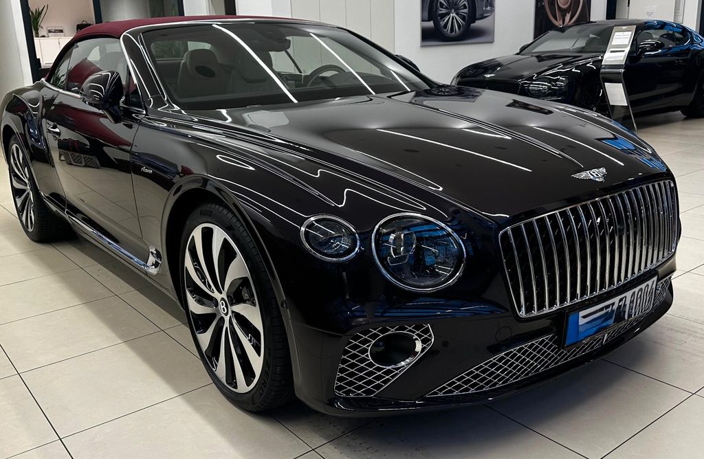 Bentley Continental GTC 2024