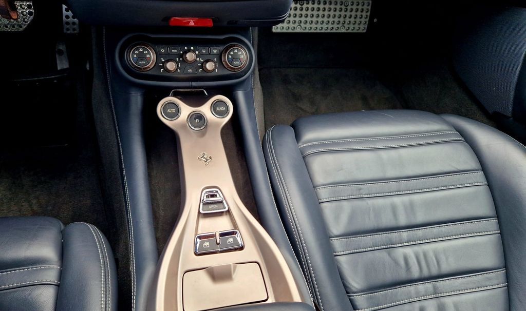 Ferrari California 2011