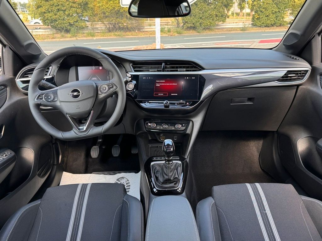 Opel Corsa 2024