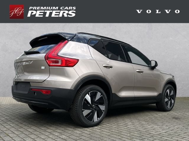 Volvo XC40 2024