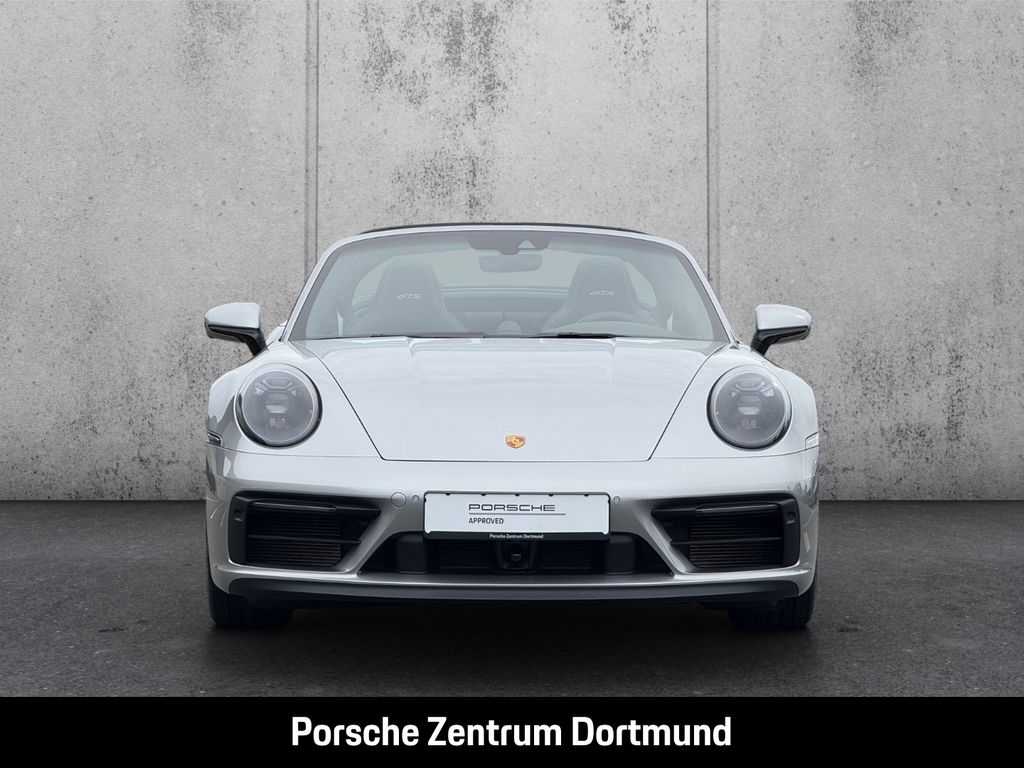 Porsche 992 2023