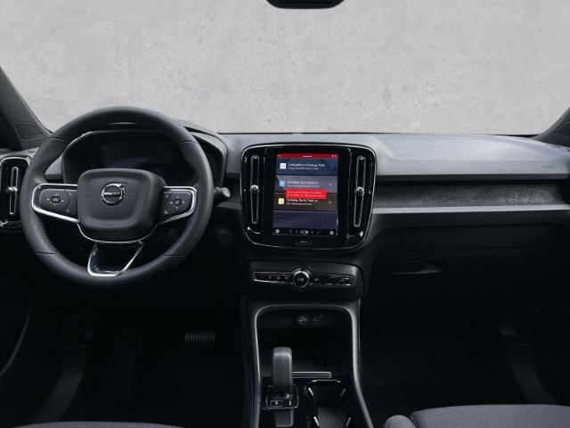 Volvo XC40 2024