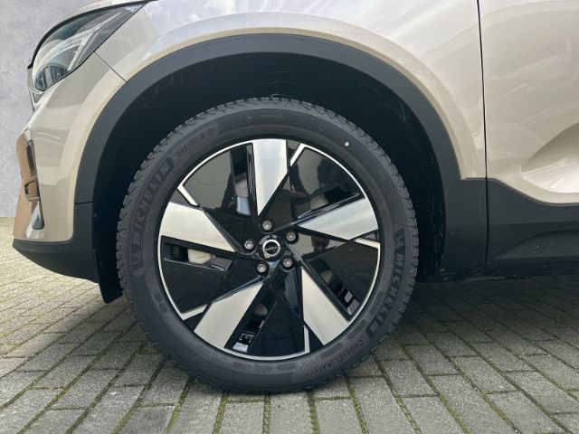 Volvo XC40 2024