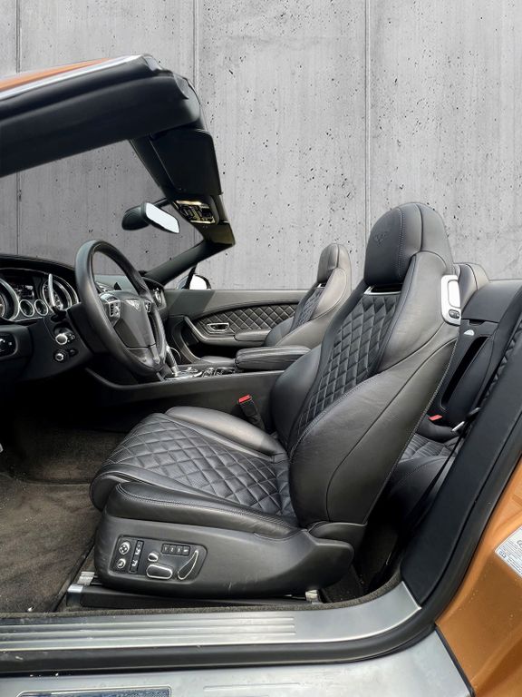 Bentley Continental GTC 2016