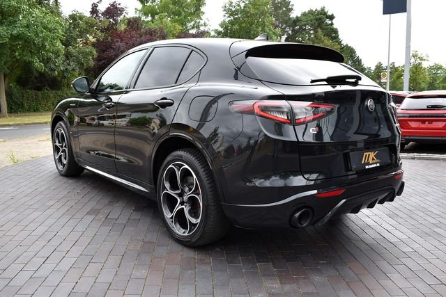 Alfa Romeo Stelvio 2024