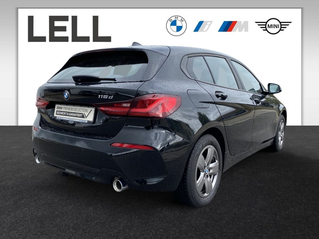 BMW 118 2022