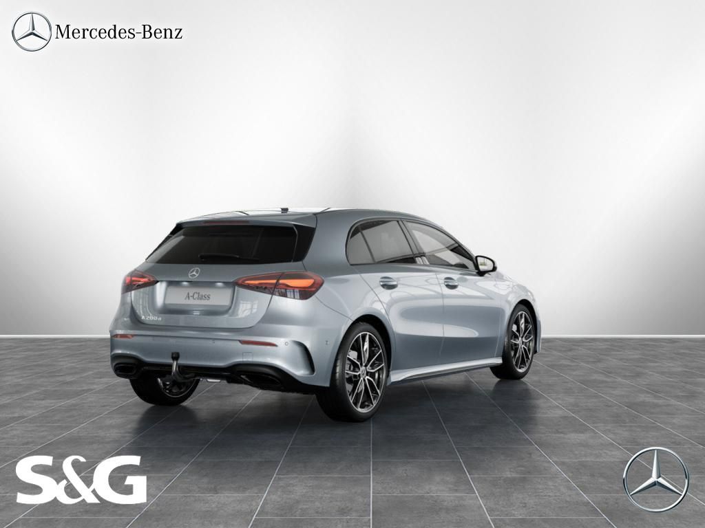 Mercedes-Benz A 200 2025