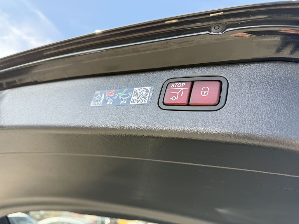 Mercedes-Benz C 220 2023