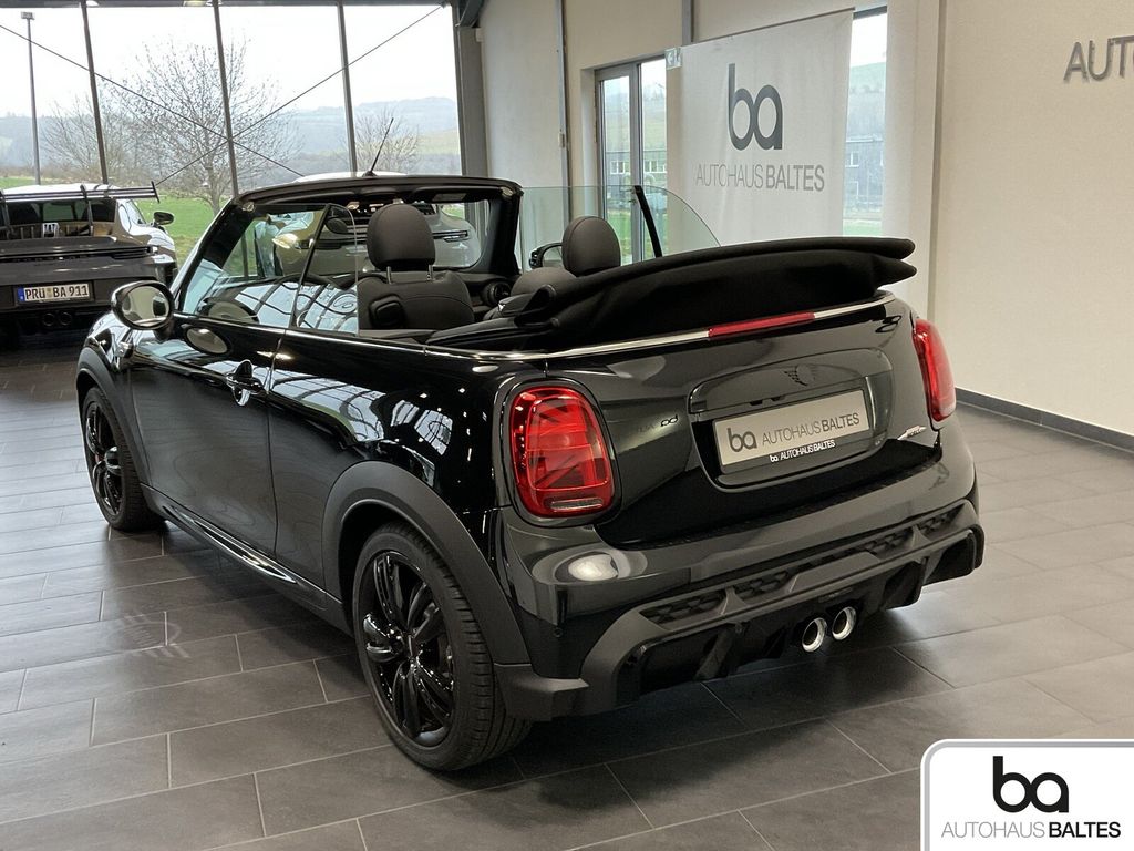MINI John Cooper Works Cabrio 2023