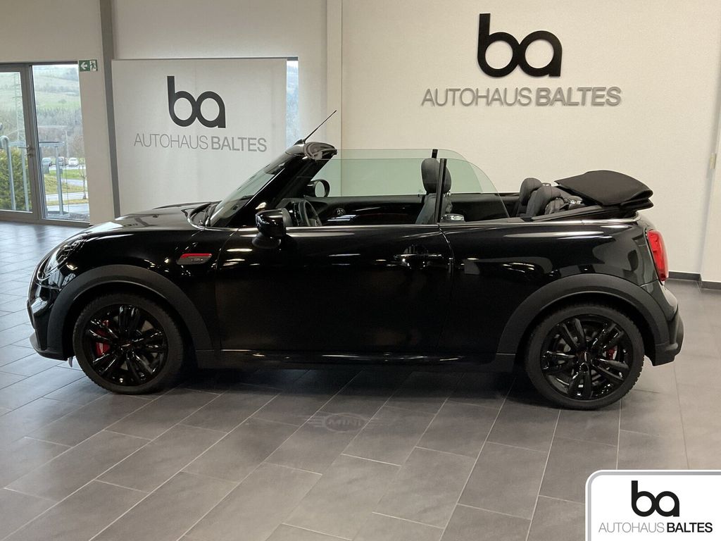 MINI John Cooper Works Cabrio 2023