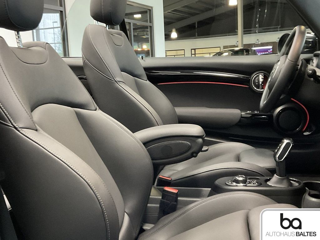 MINI John Cooper Works Cabrio 2023