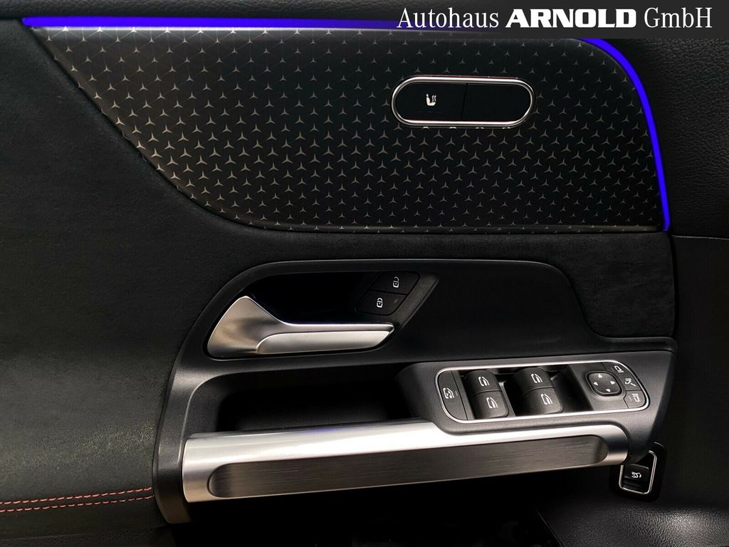 Mercedes-Benz EQB 2024