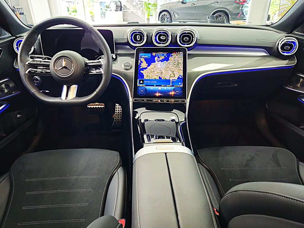 Mercedes-Benz C 300 2025
