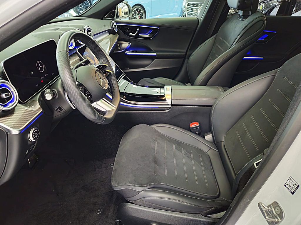 Mercedes-Benz C 300 2025