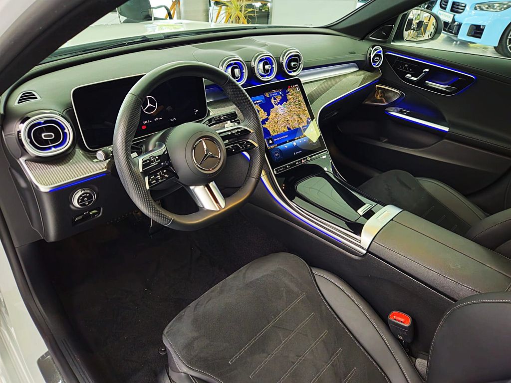 Mercedes-Benz C 300 2025