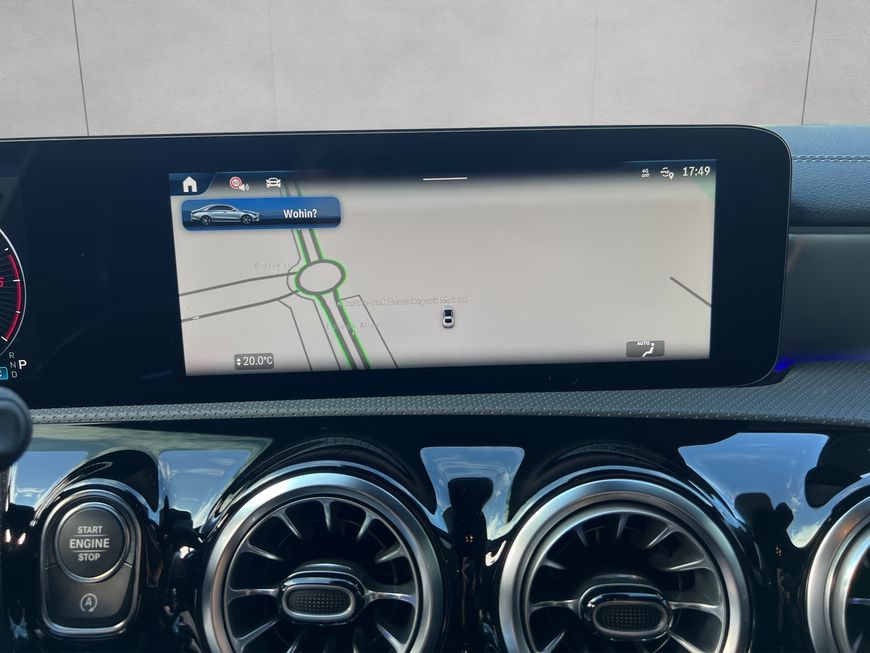 Mercedes-Benz CLA 180 2025