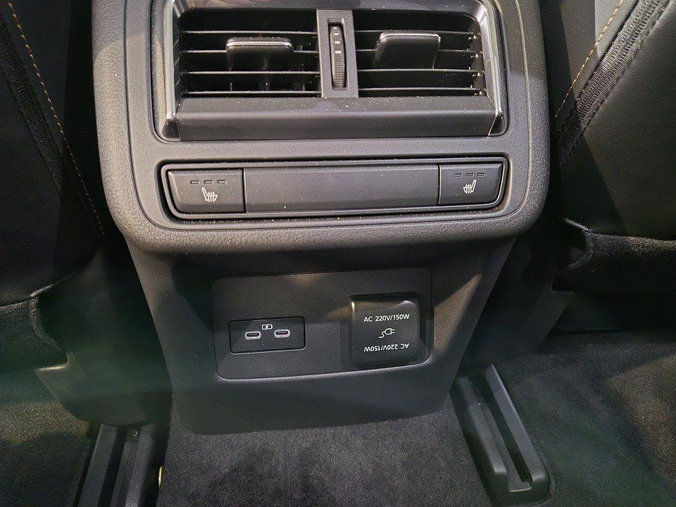 Mazda CX-60 2025