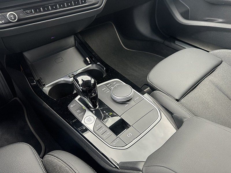 BMW 118 2023