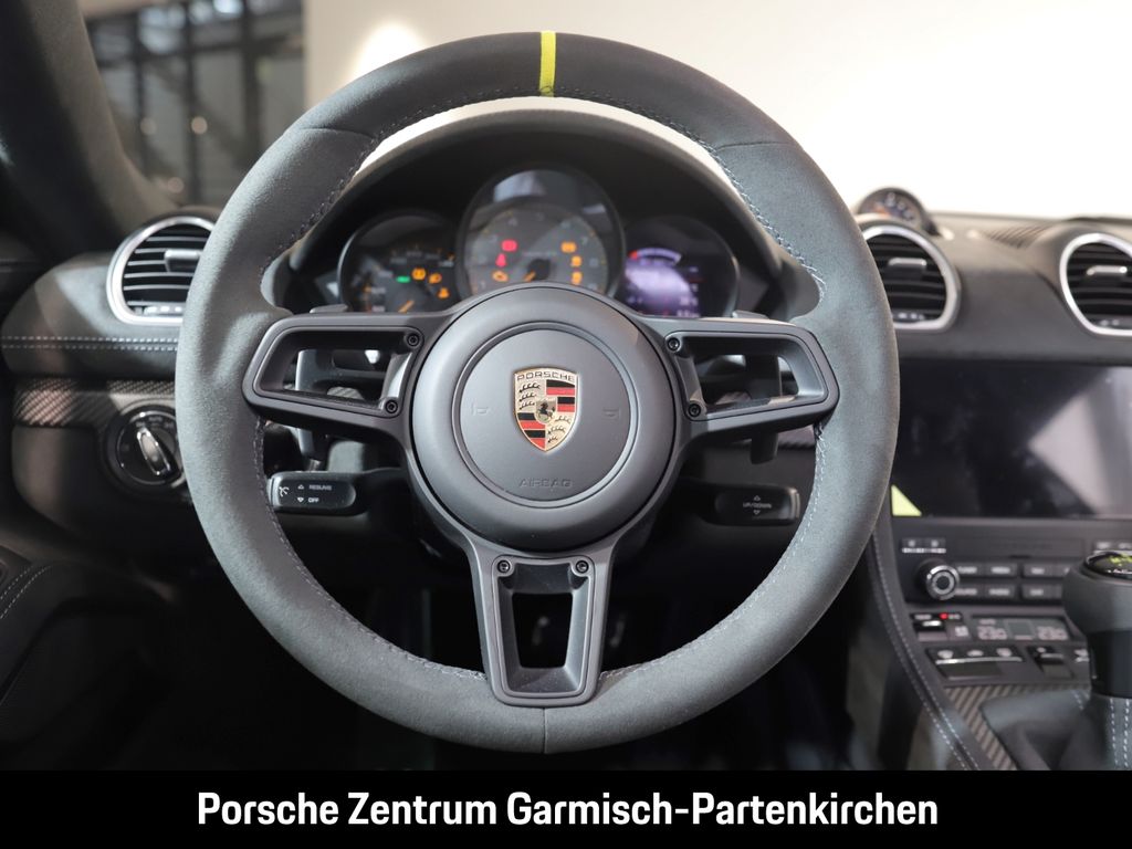 Porsche Boxster 2025
