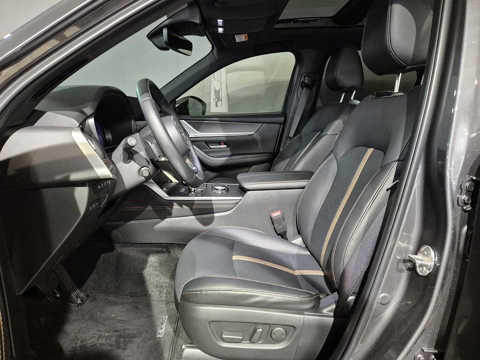 Mazda CX-60 2025