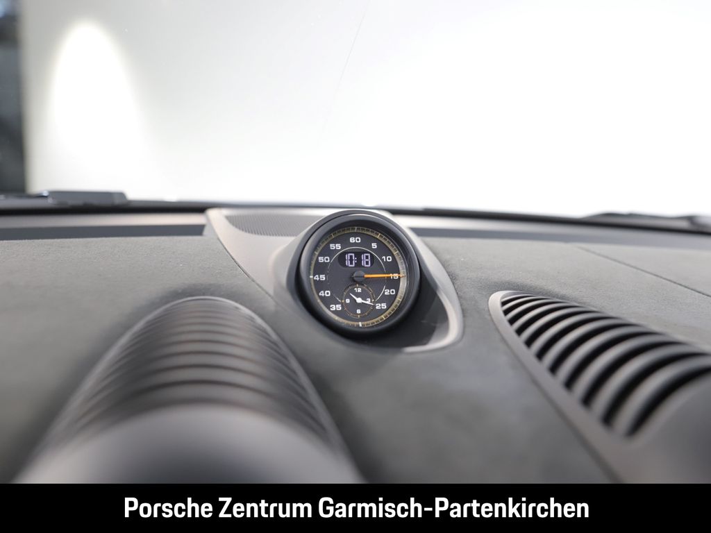 Porsche Boxster 2025