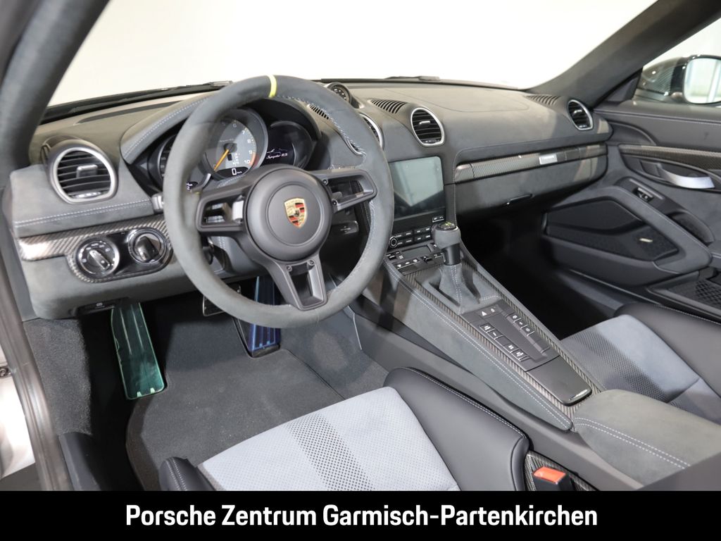 Porsche Boxster 2025