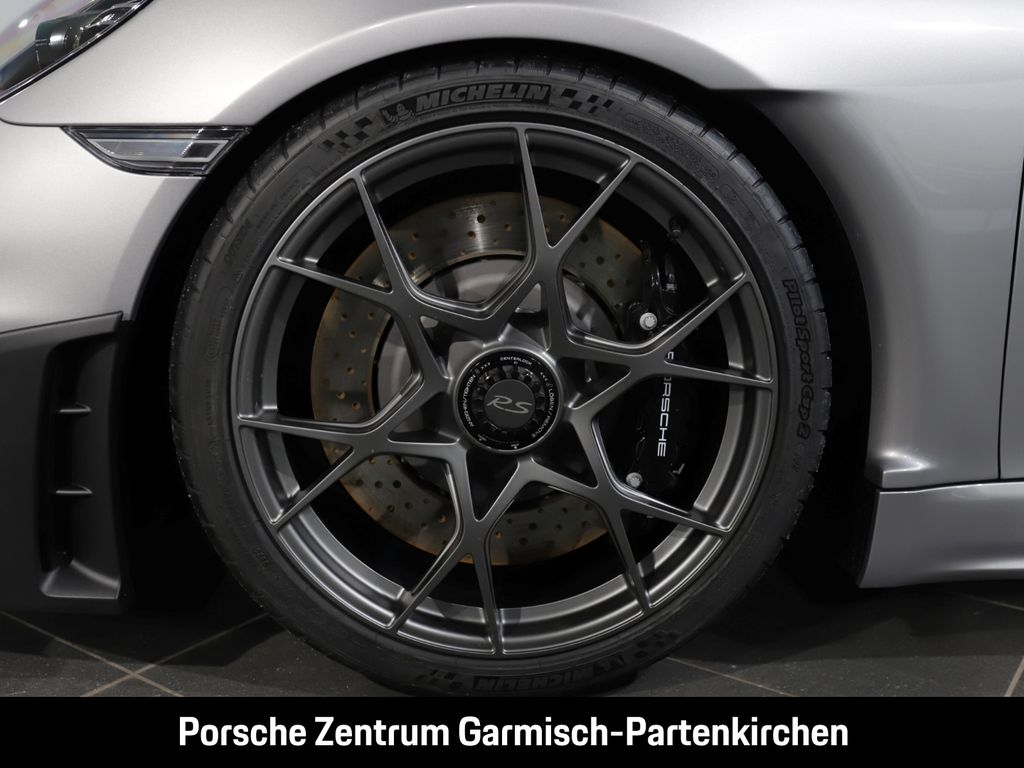 Porsche Boxster 2025