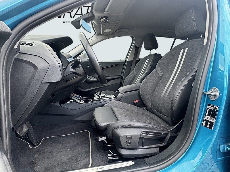 BMW 118 2023