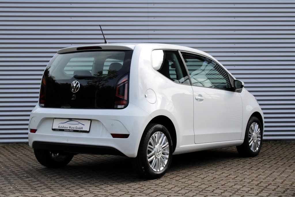 Volkswagen up! 2020