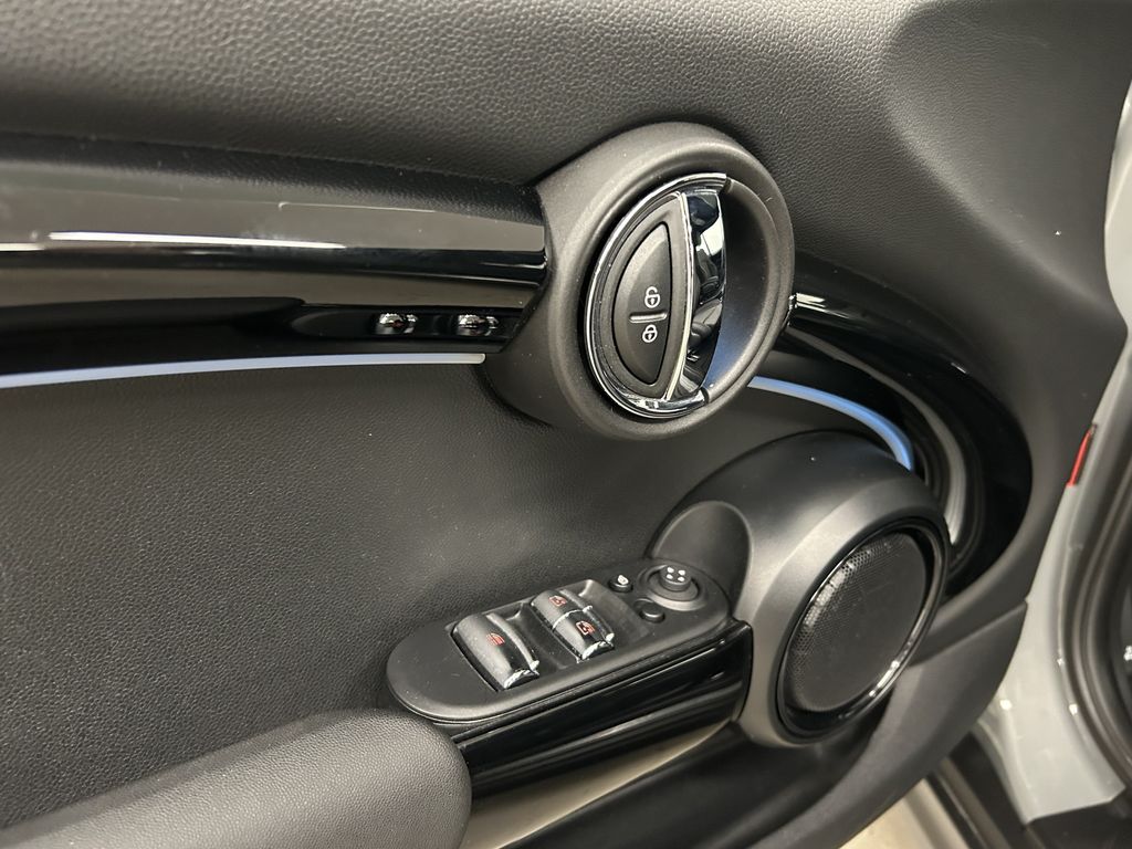 MINI Cooper S Cabrio 2022