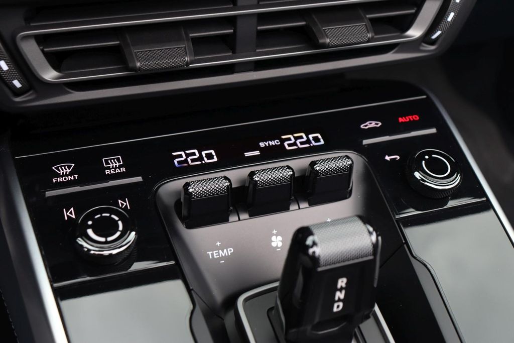 Porsche 992 2021