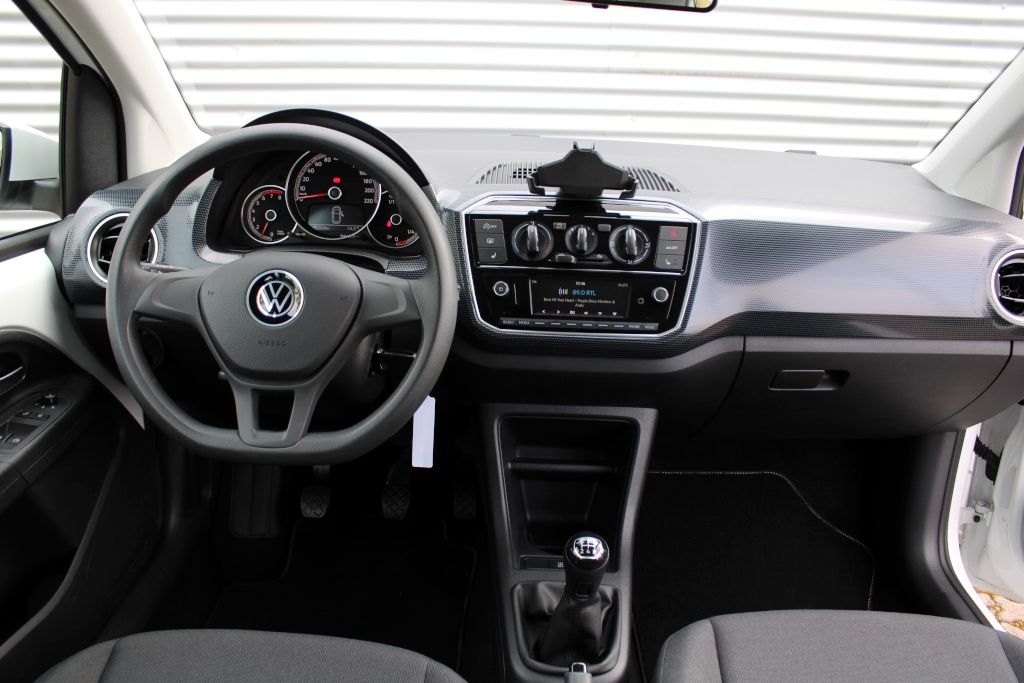 Volkswagen up! 2020