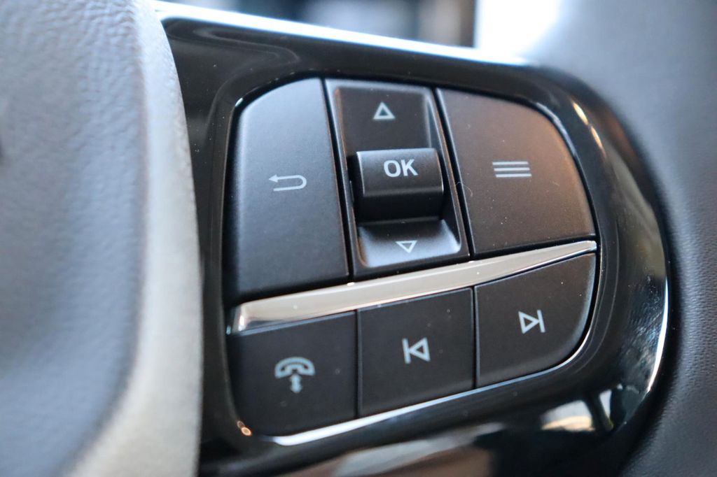 Ford Tourneo Custom 2025