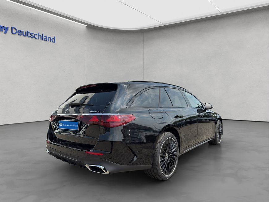 Mercedes-Benz E 300 2025