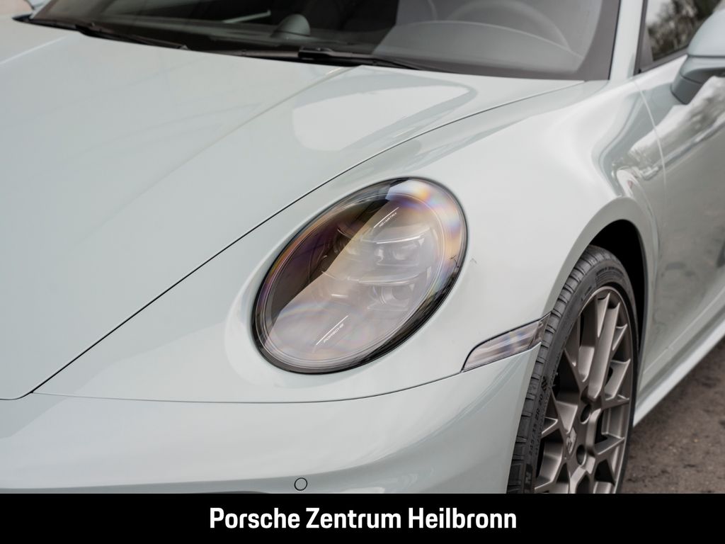 Porsche 992 2025