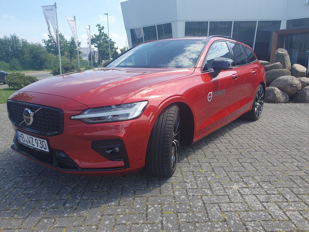Volvo V60 2024