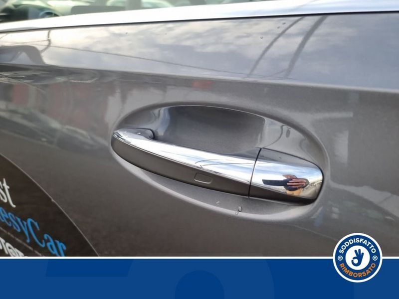 Mercedes-Benz A 180 2024