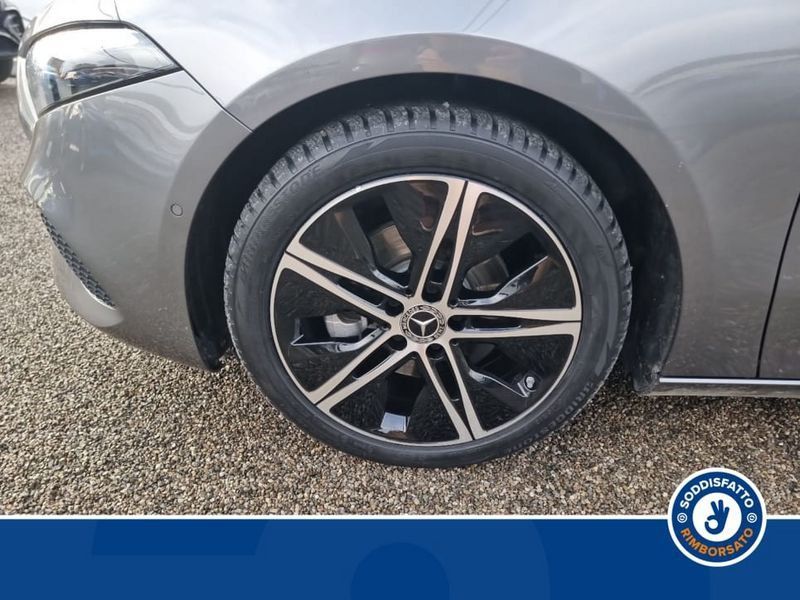 Mercedes-Benz A 180 2024