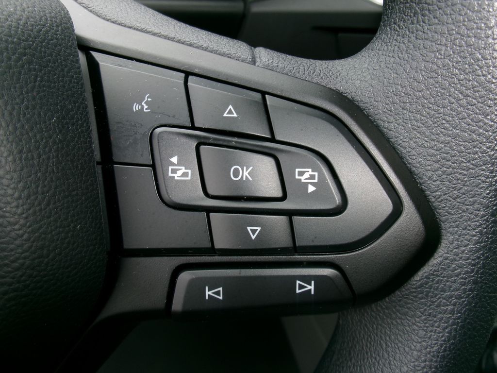 Volkswagen T7 Transporter 2025