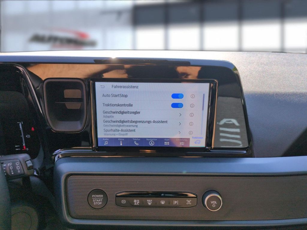 Ford Tourneo Courier 2025