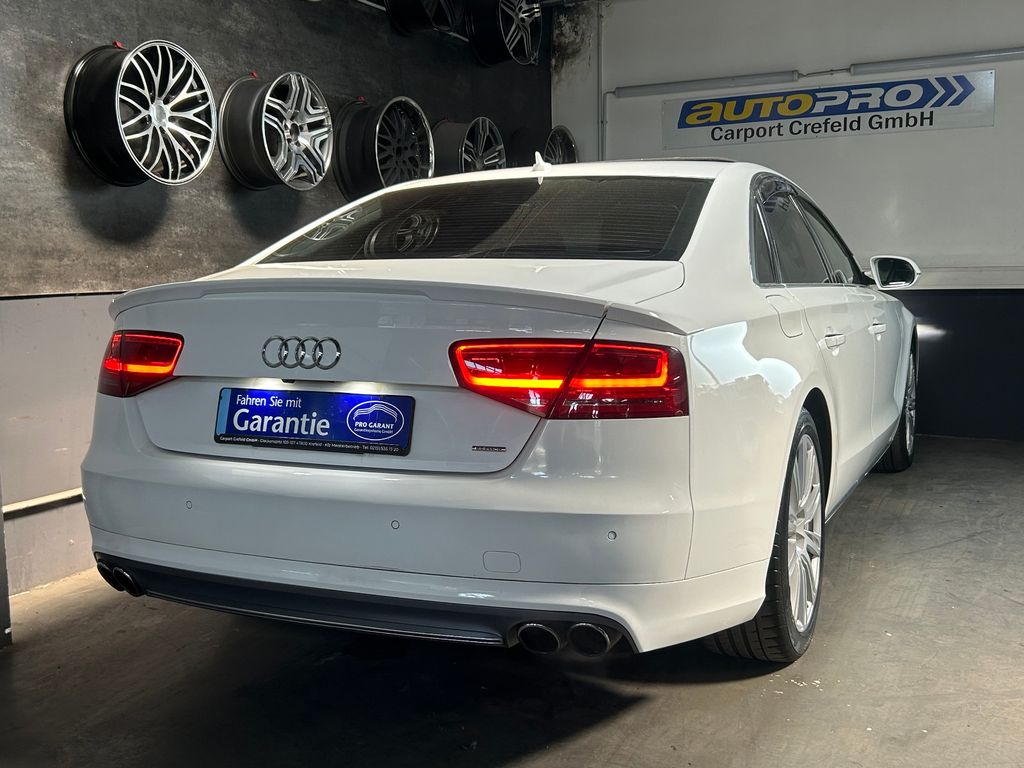 Audi A8 2011