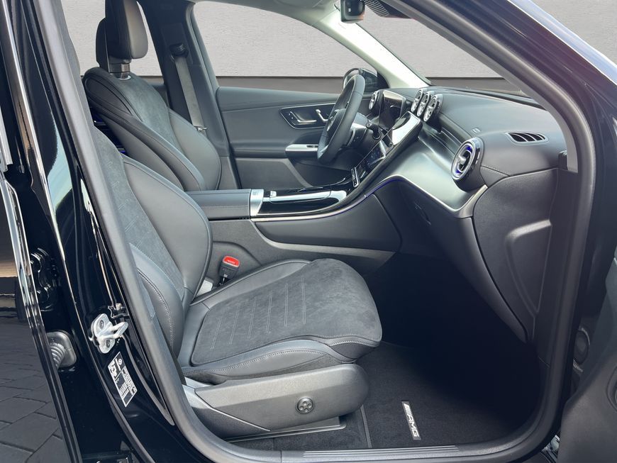 Mercedes-Benz GLC 300 2025