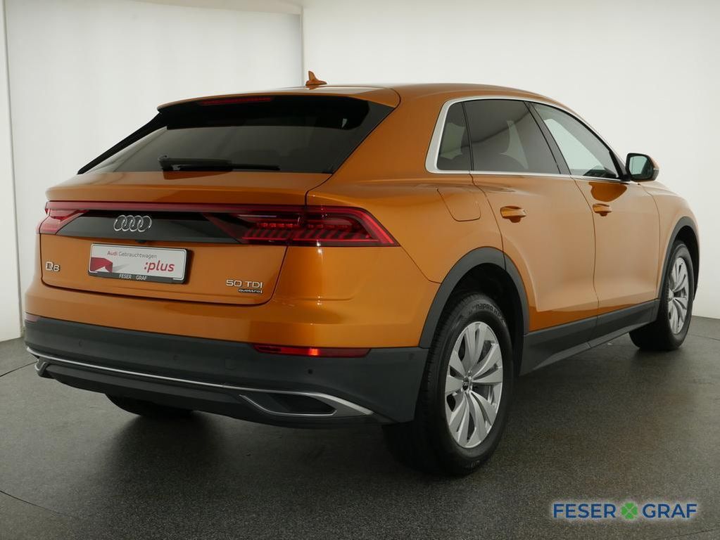 Audi Q8 2022